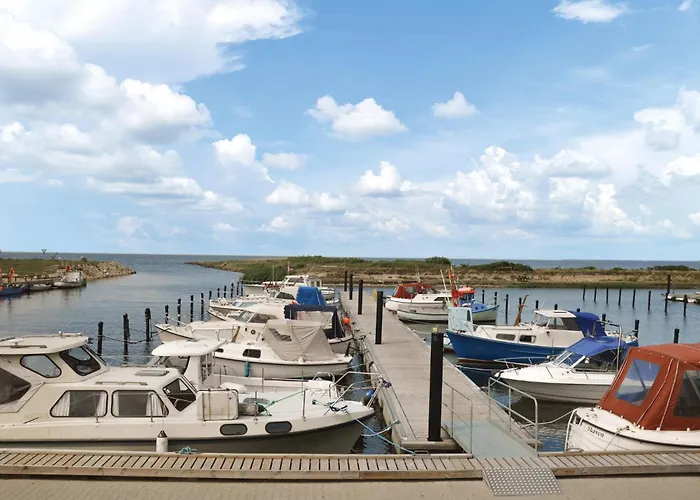 Four-bedroom In Дом отдыха Tarm